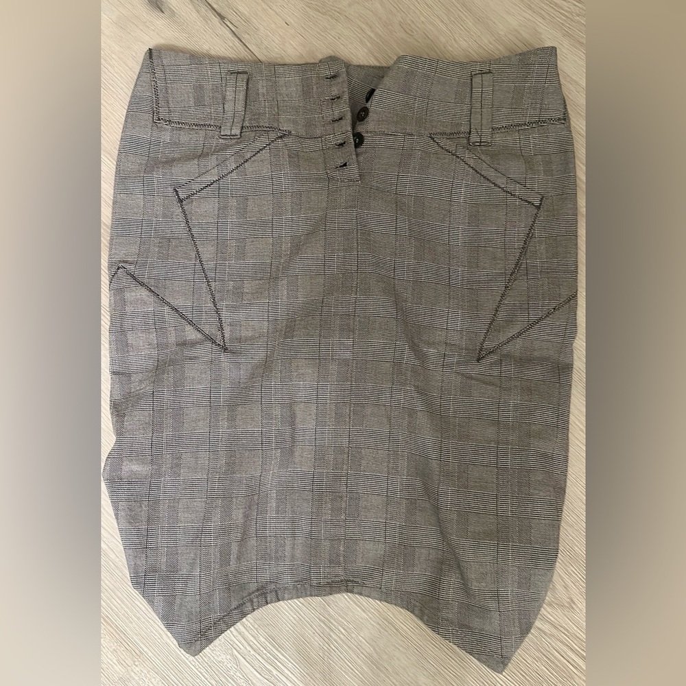 Marithe Francois Girbaud Black and White Plaid Skirt M